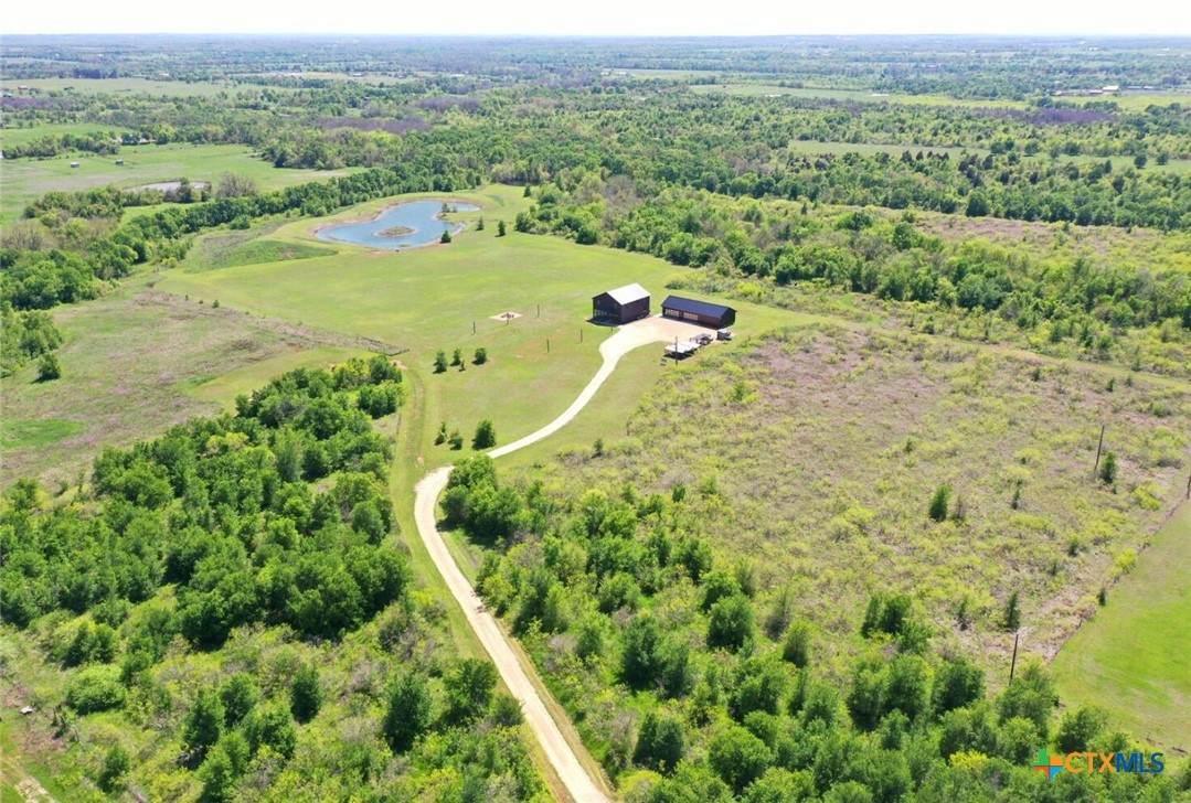 4201 County Road 463 - Photo 1