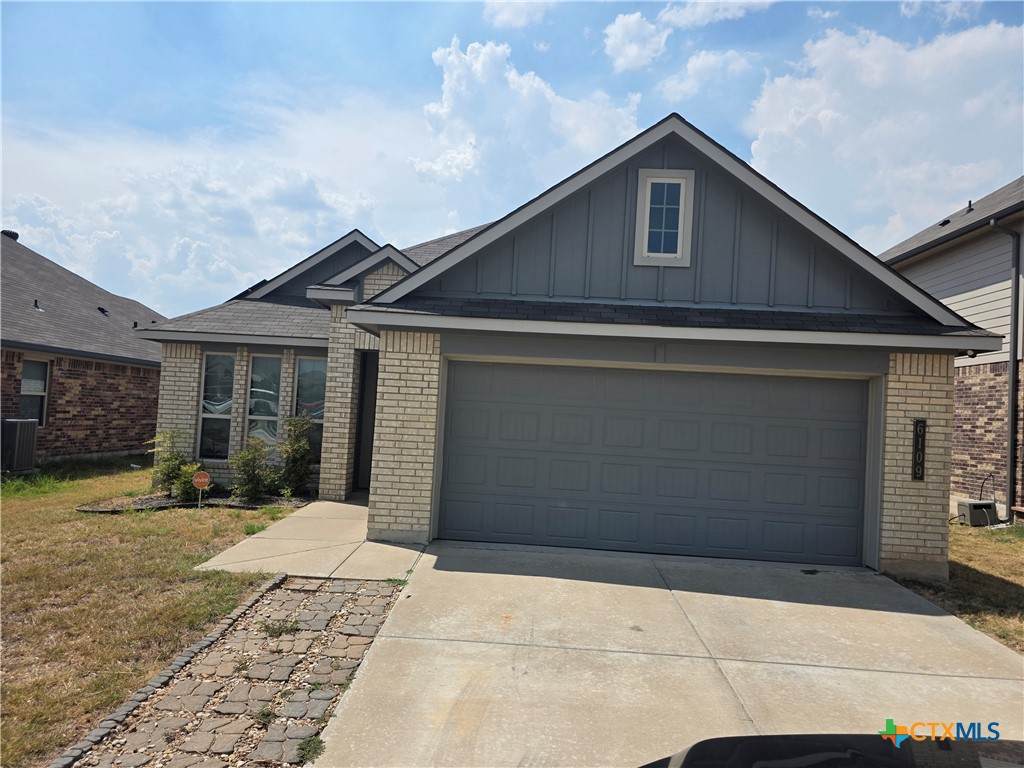 6109 Hercules Avenue - Photo 1
