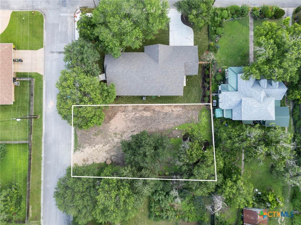 610 Cibilo Street - Photo 1