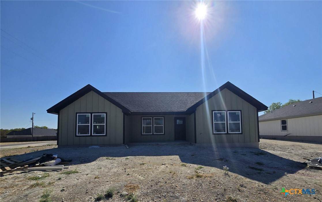 504 14th Street - Photo 1