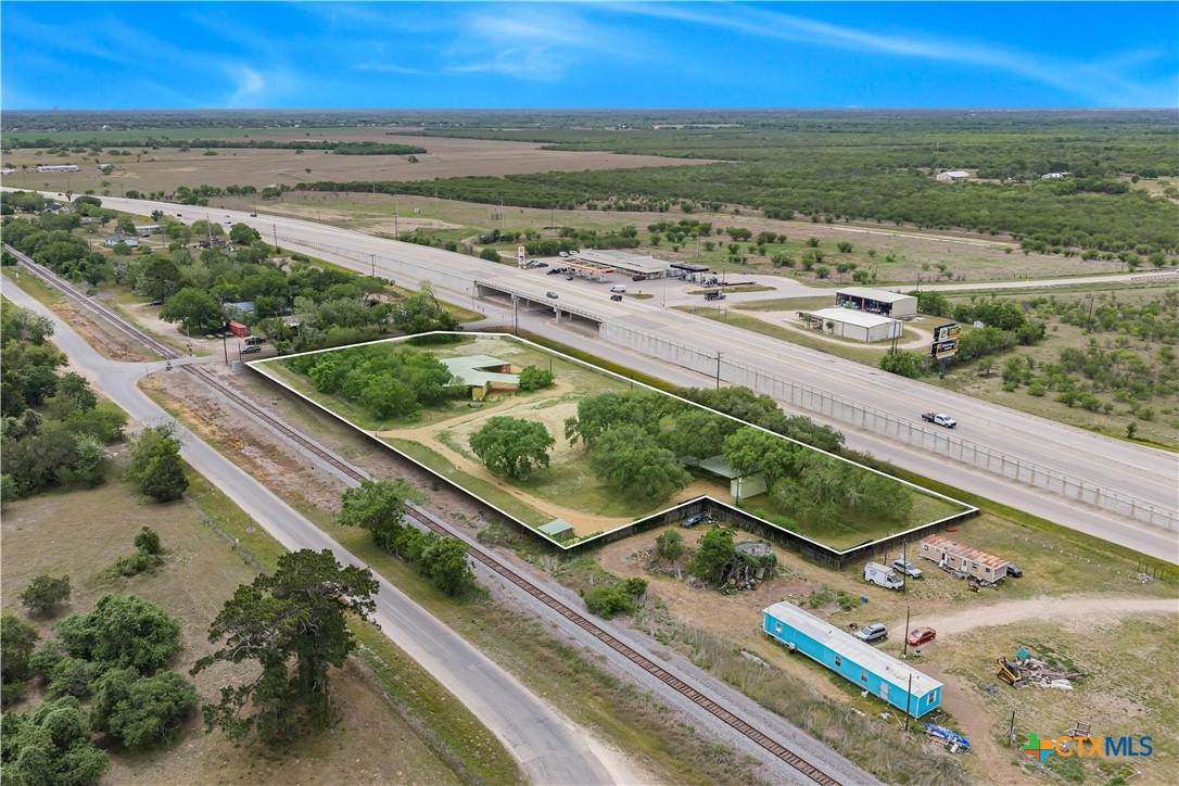 13644 Hwy 87 N - Photo 1