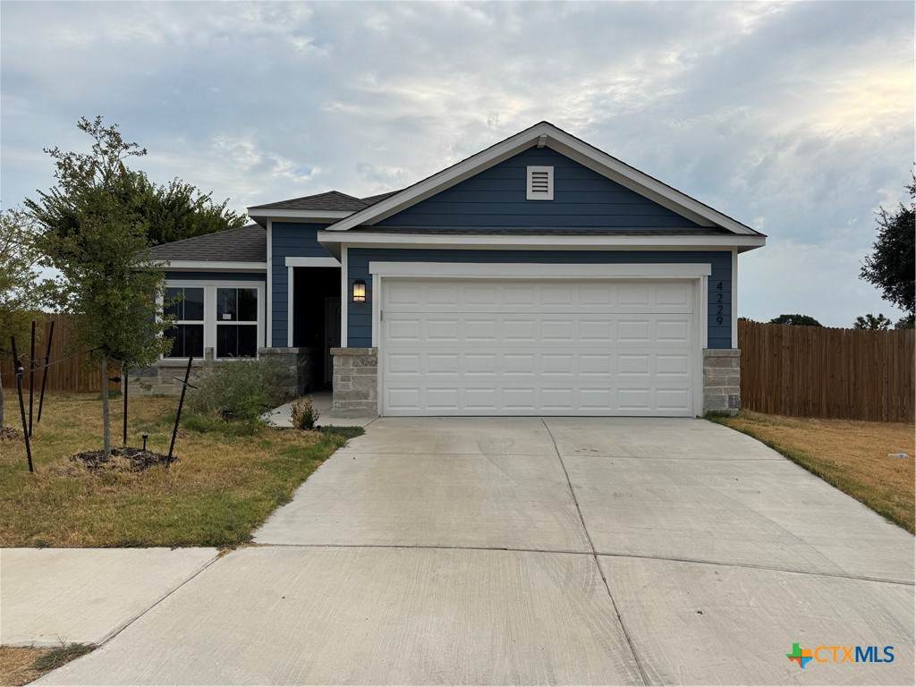 4229 Lugard Drive - Photo 1
