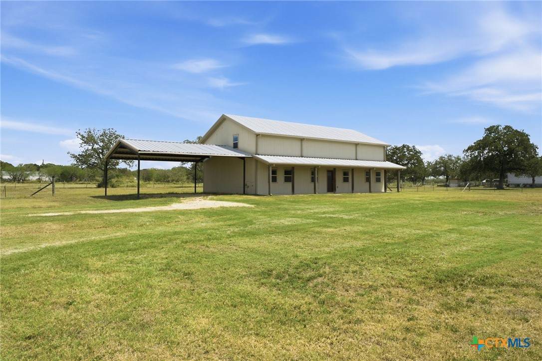 373 Cross Road - Photo 1