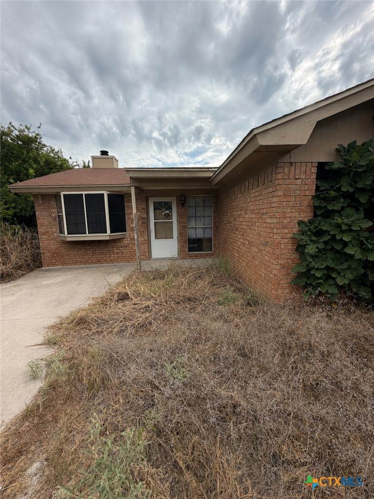 285 Pecos Lane - Photo 1