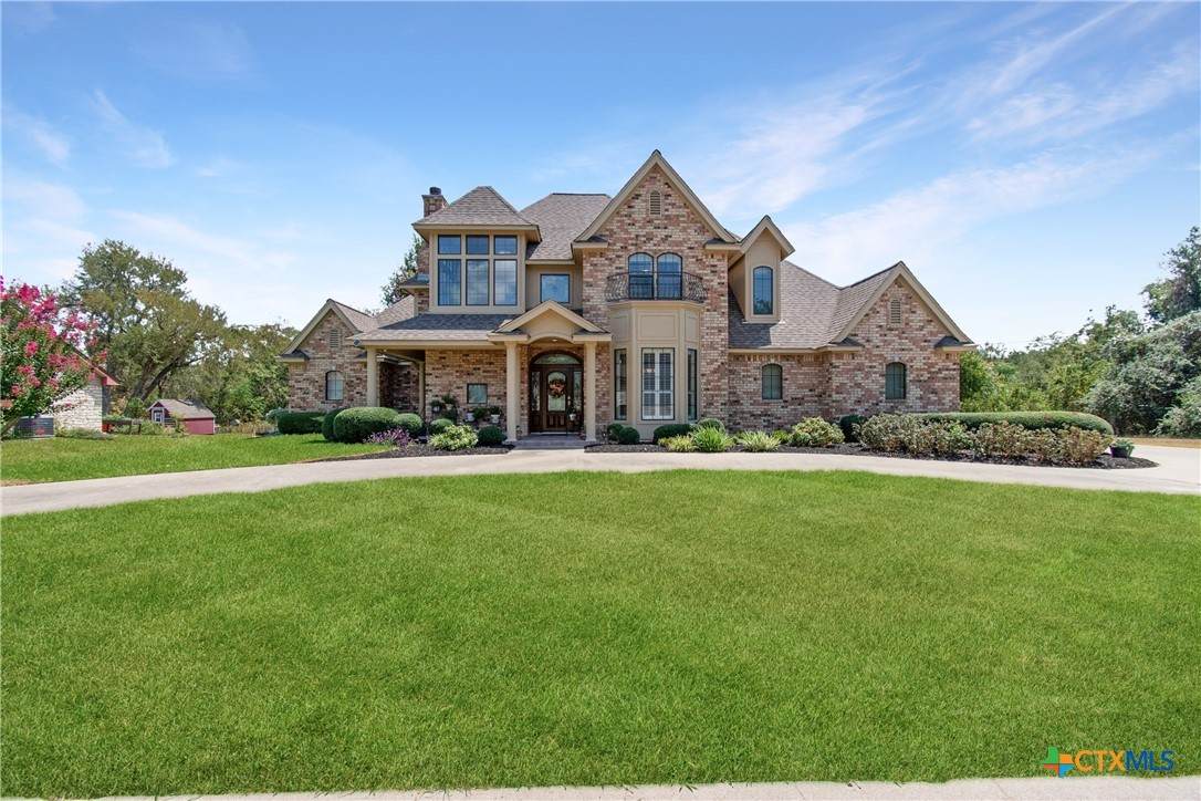121 Wallace Boulevard - Photo 1