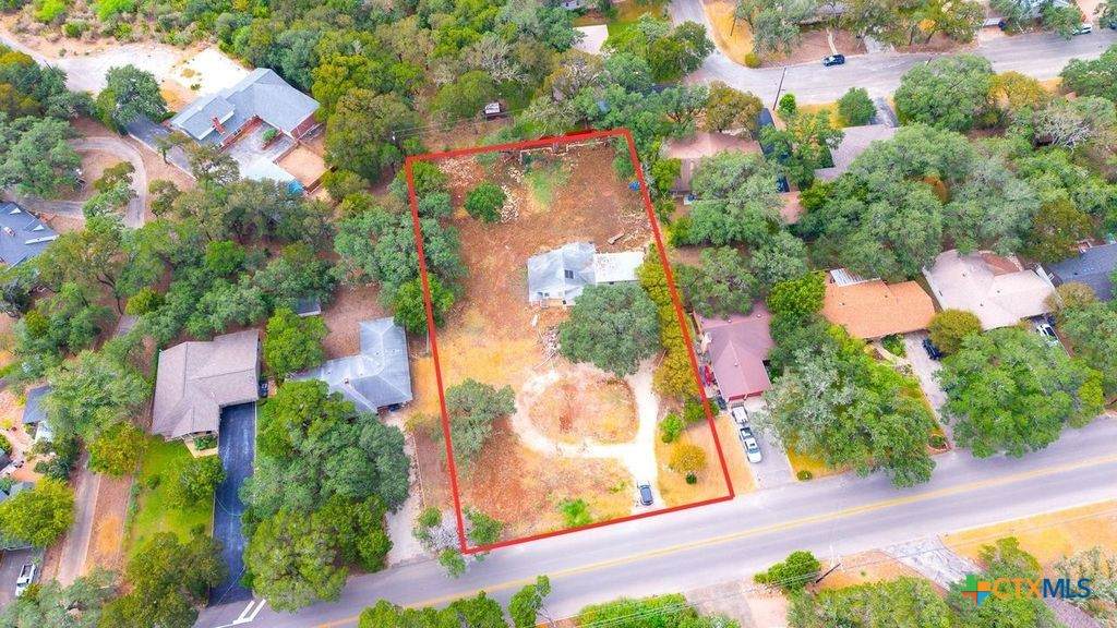 933 Fredericksburg Road - Photo 1