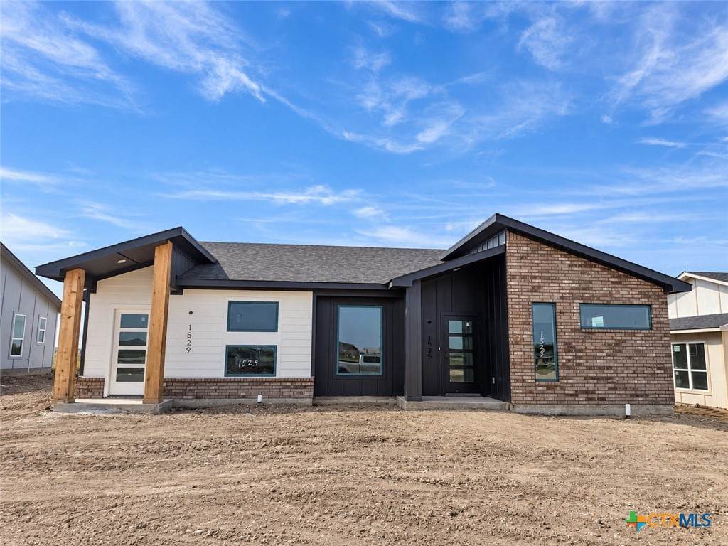 1529 Crooked River Ct - Photo 1