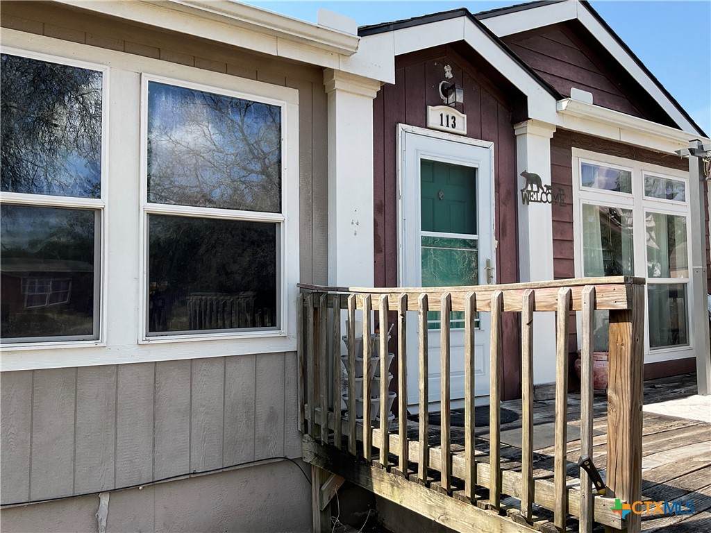 113 Calvary - Photo 1