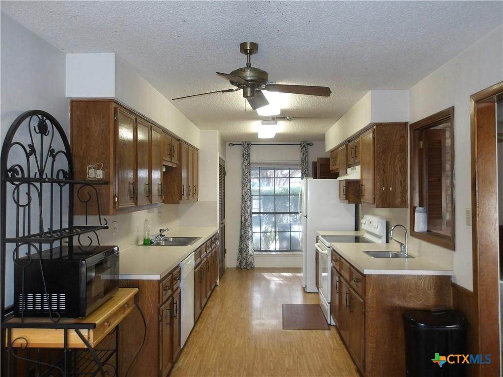 https://bt-photos.global.ssl.fastly.net/centraltx/orig_boomver_1_626382-2.jpg