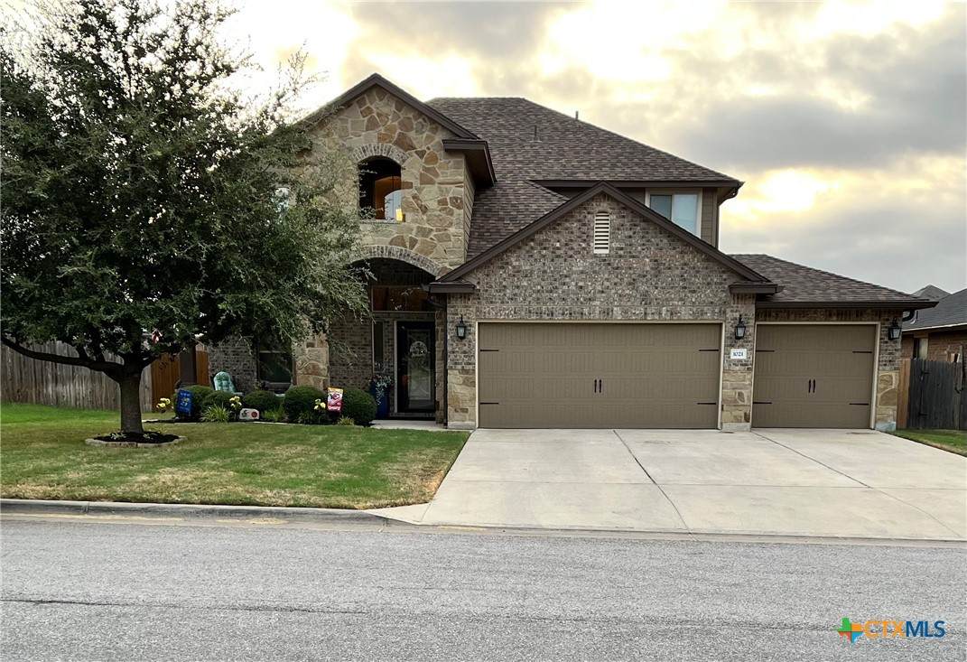 1021 Garden Green Drive - Photo 1