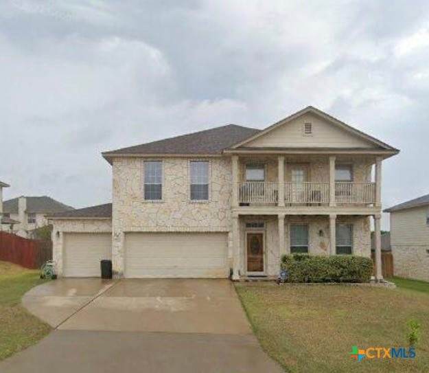 215 Lottie Lane - Photo 1
