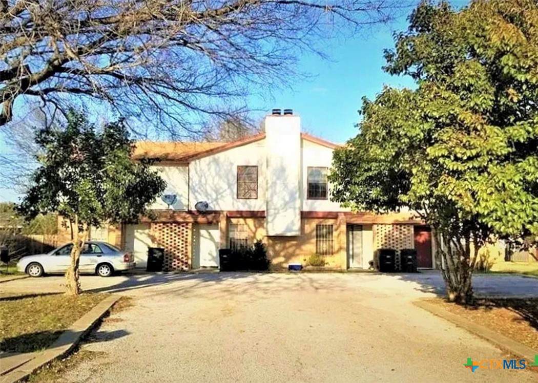 506 Esther Circle - Photo 1