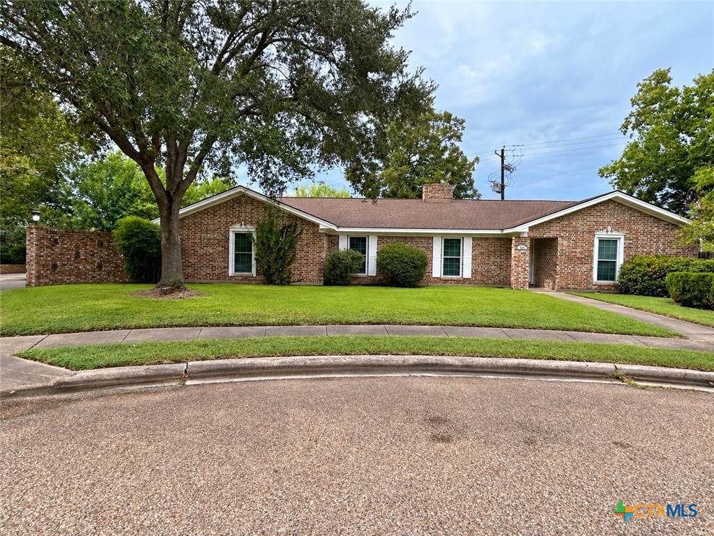 303 Milton Street - Photo 1