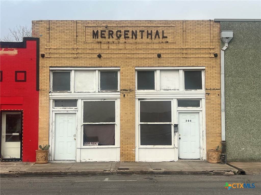 306 Front Street - Photo 1