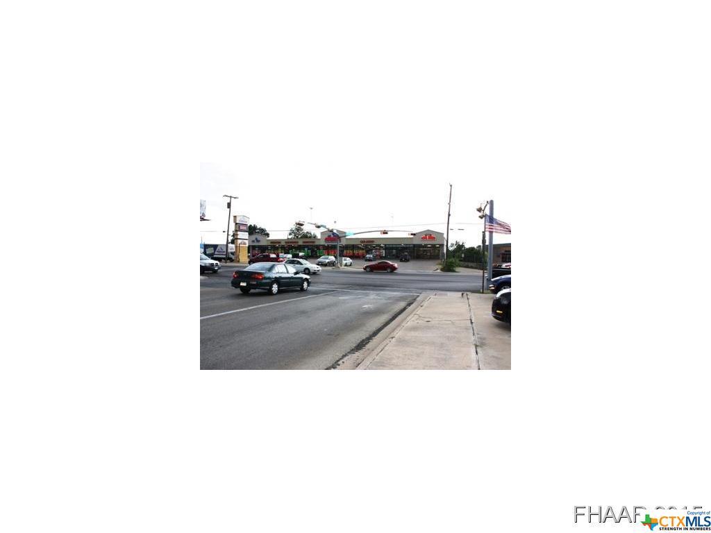 202 Veterans Memorial Boulevard - Photo 1