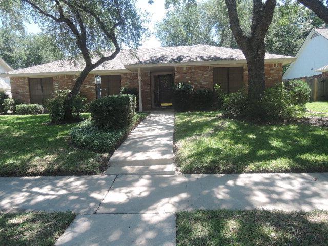 110 Larimore - Photo 1