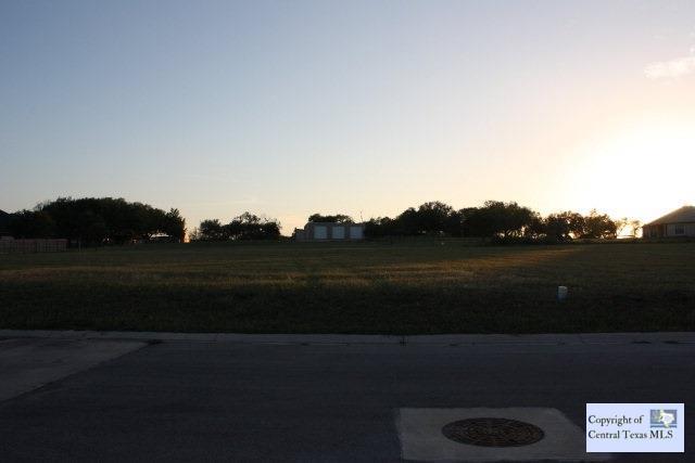 640 Oak Creek Parkway - Photo 1