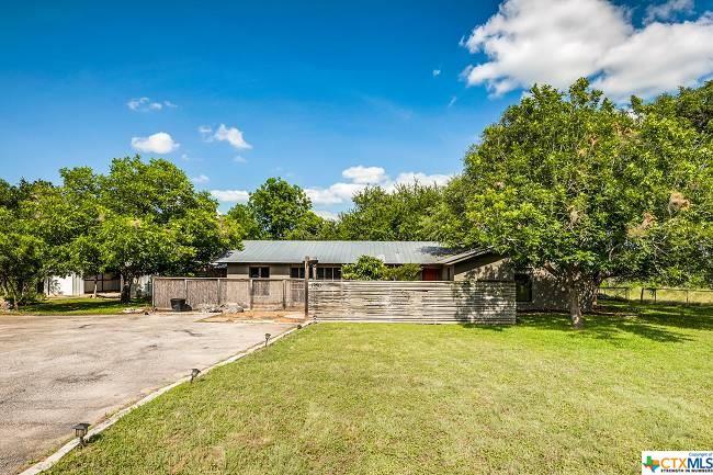 1350 Ervendberg Avenue - Photo 1