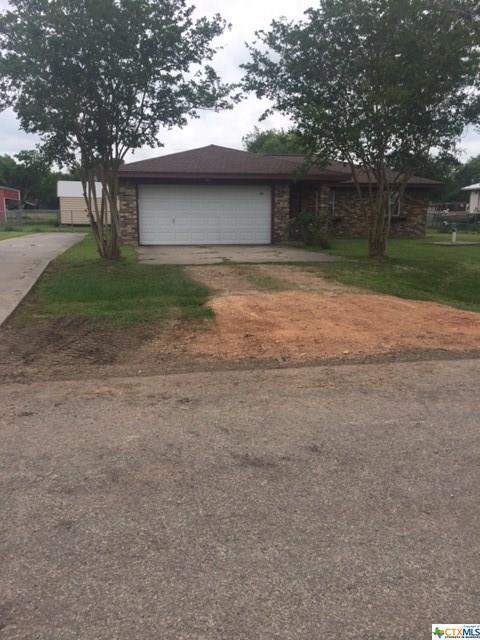 208 Cynthia Street - Photo 1