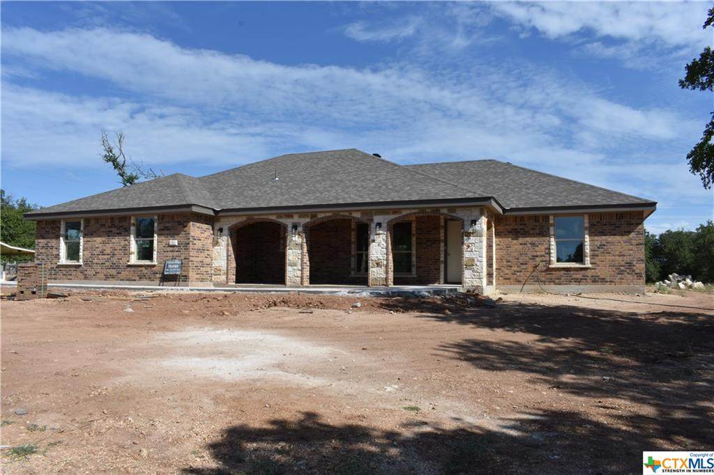 7 Deb Lynn Avenue - Photo 1