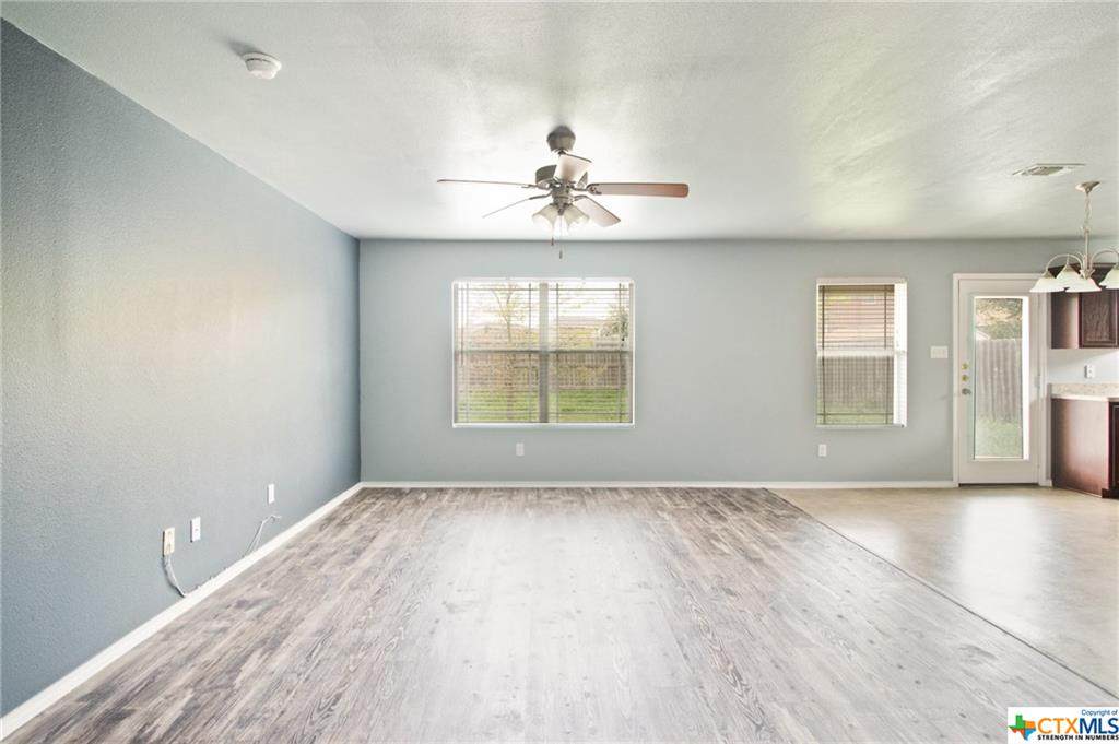 2120 Madison Court - Photo 1