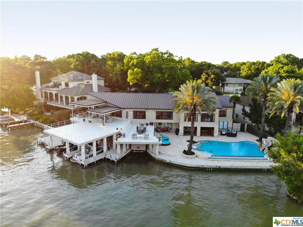 170 Royal George Circle - Photo 1