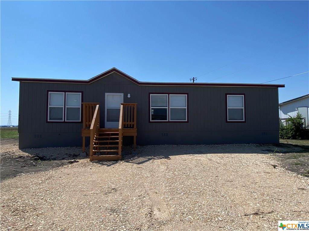 414 Pintail Loop - Photo 1