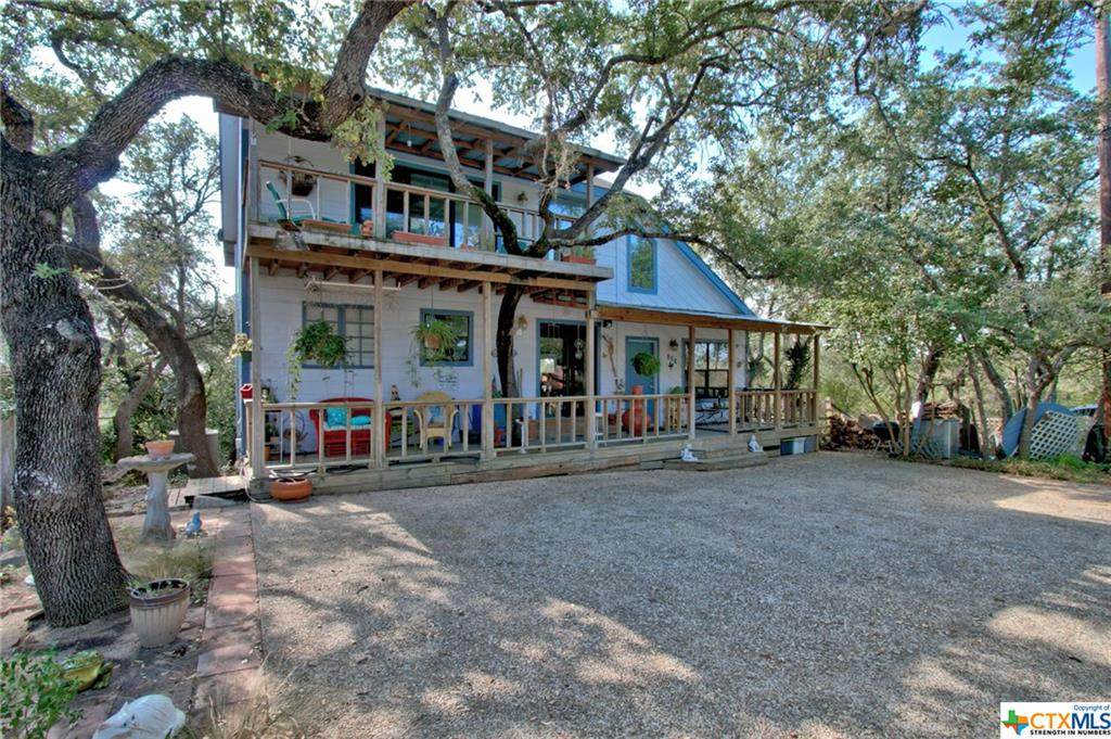 858 Skyline Drive - Photo 1