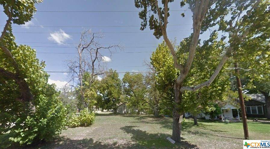 100 7th Street - Photo 1