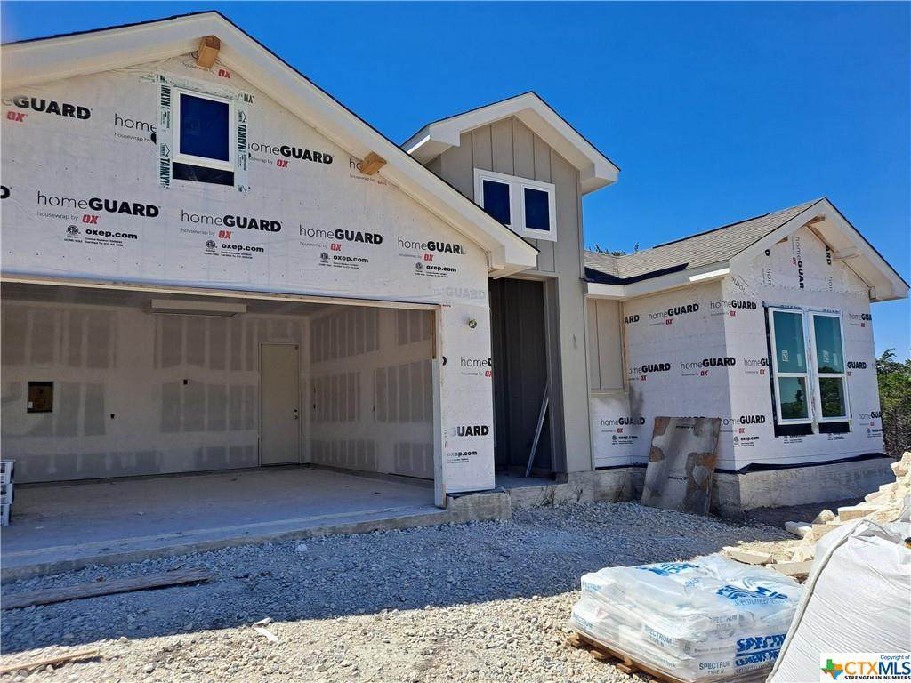 631 Crossman - Photo 1