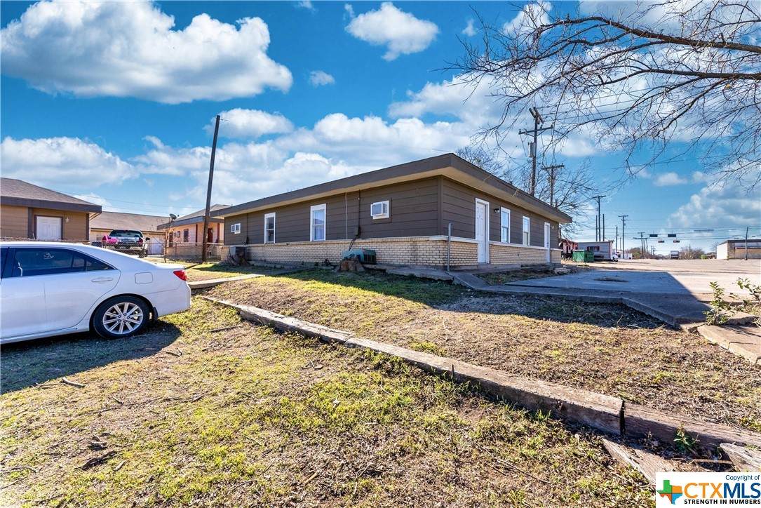 306 Valley Road - Photo 1