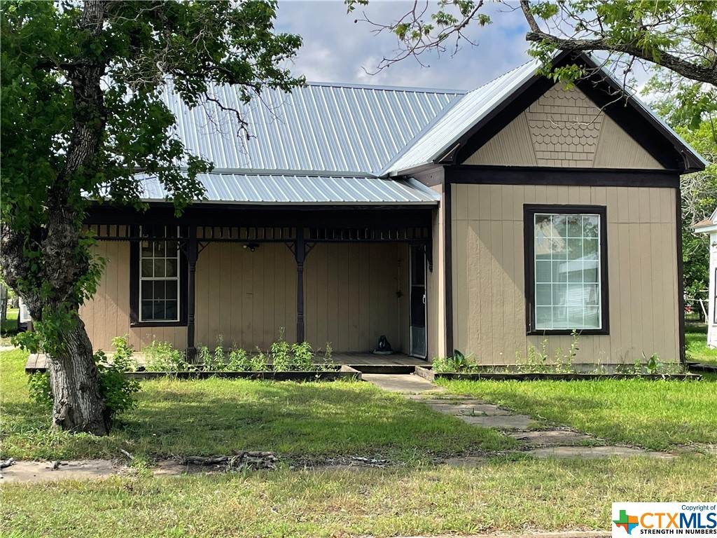 112 Dallas Street - Photo 1