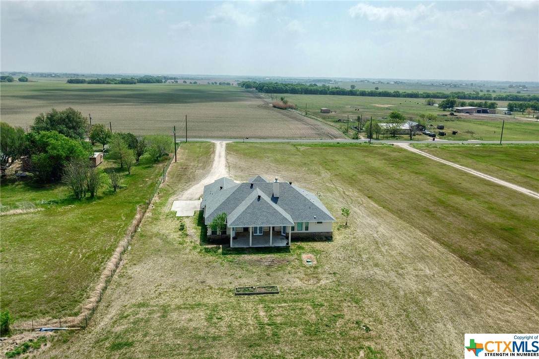 573 County Road 487 - Photo 1