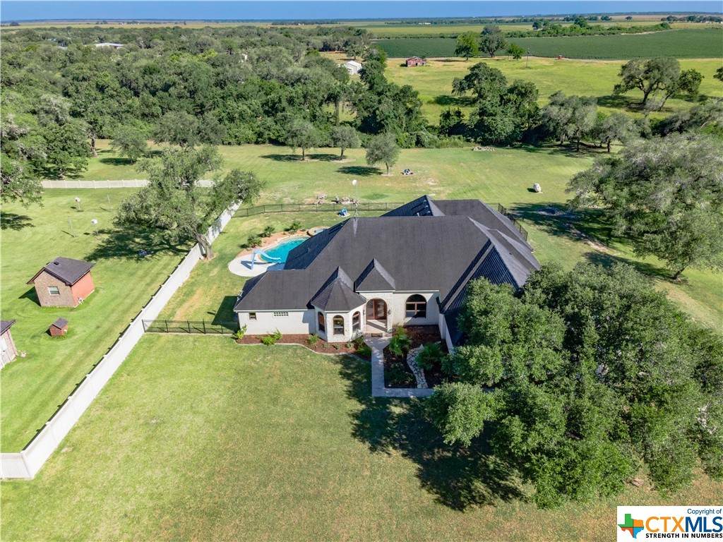 253 Grand Oak Drive - Photo 1