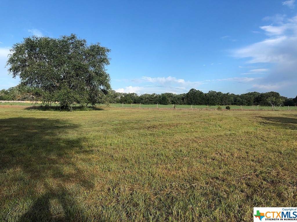 Lot 1 Pvt 1672 - Photo 1
