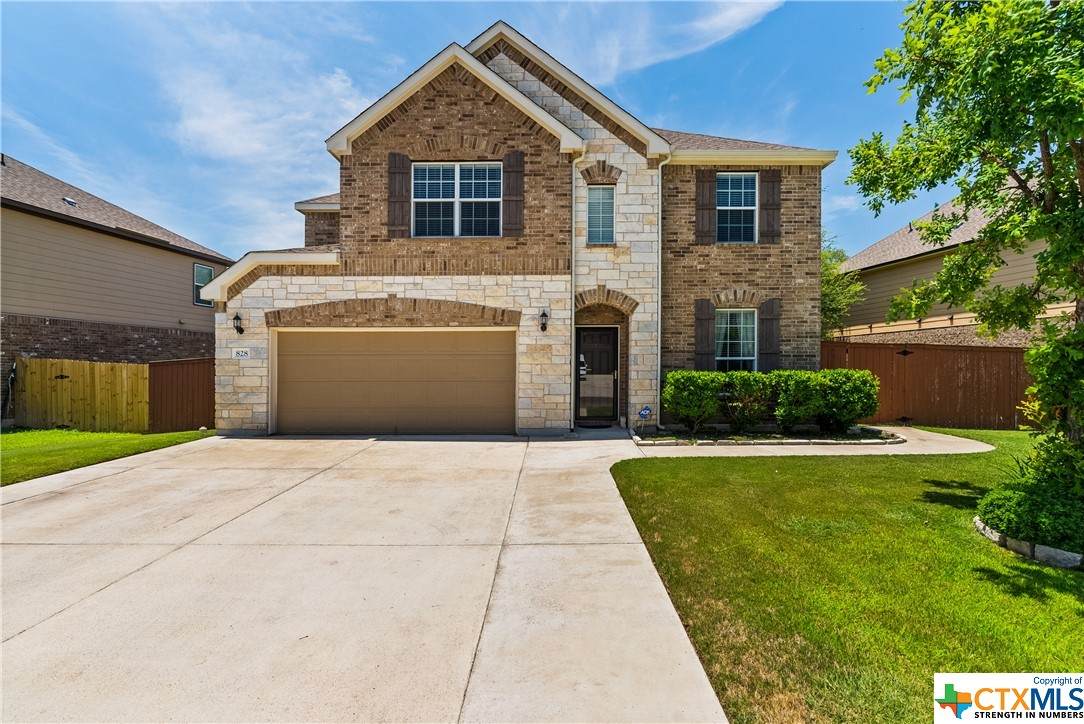 828 Green Meadow Drive - Photo 1
