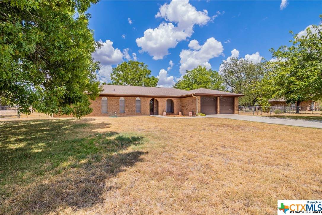 302 Cardinal Lane - Photo 1