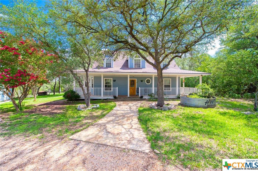 689 Abels Way - Photo 1