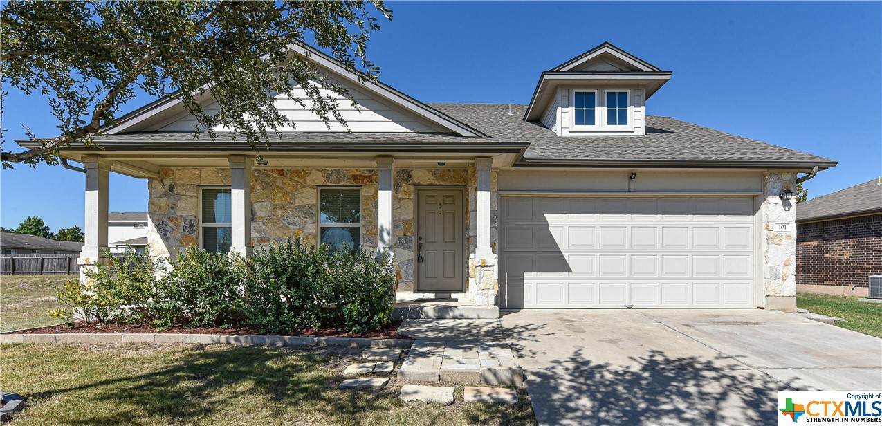 101 Adriana Lane - Photo 1