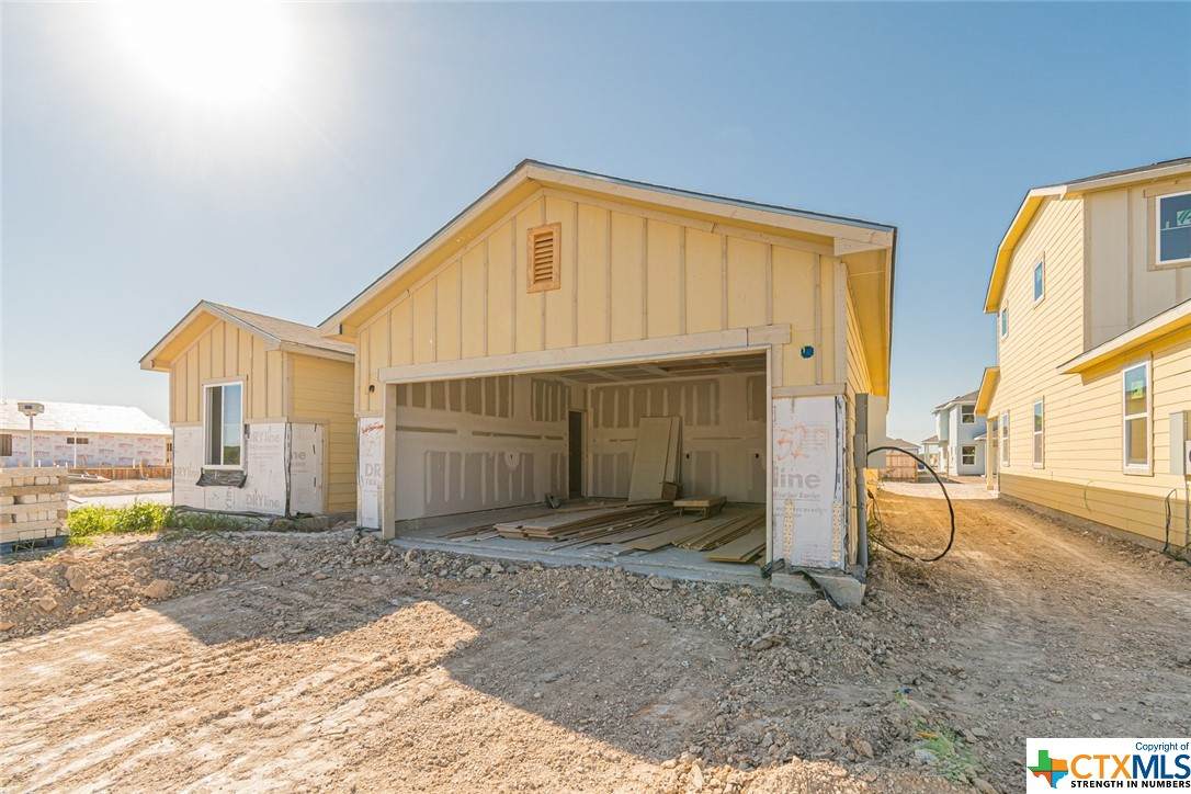529 Jean Street - Photo 1