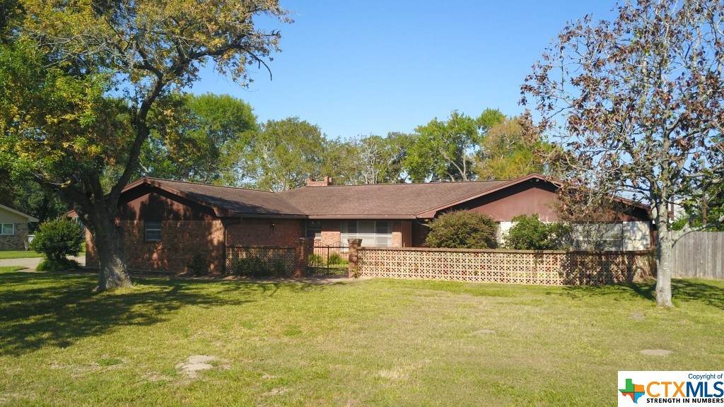 508 Berwick - Photo 1