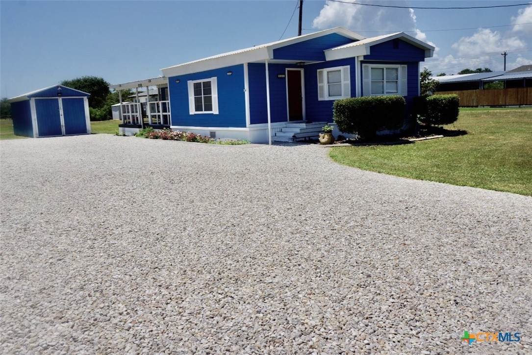 513 16th Street - Photo 1