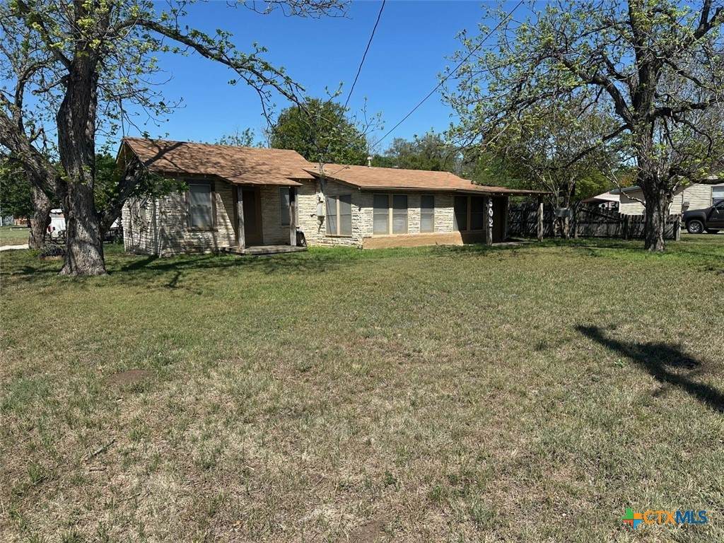 502 Cherry Street - Photo 1