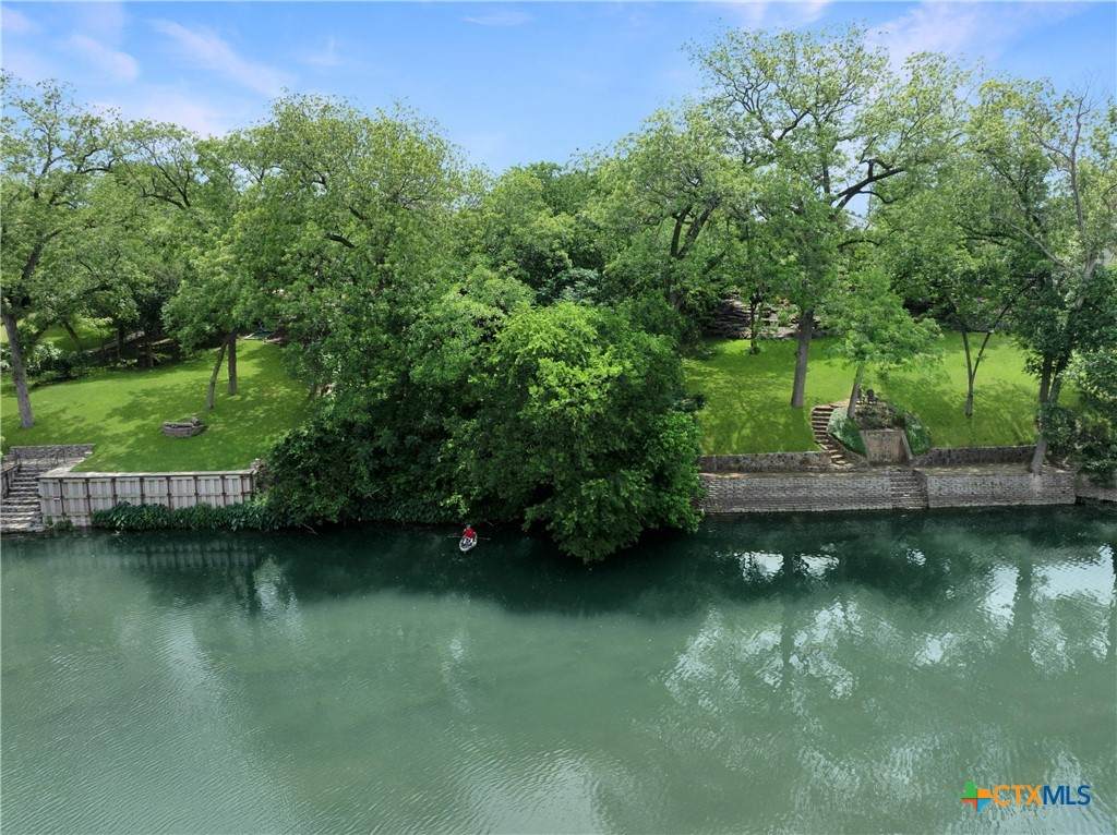 https://bt-photos.global.ssl.fastly.net/centraltx/orig_boomver_2_578841-2.jpg