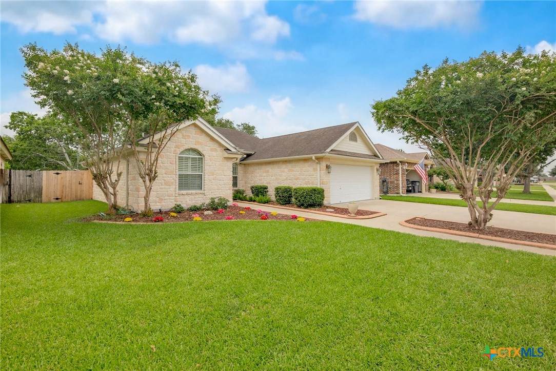 308 Green Gable Drive - Photo 1
