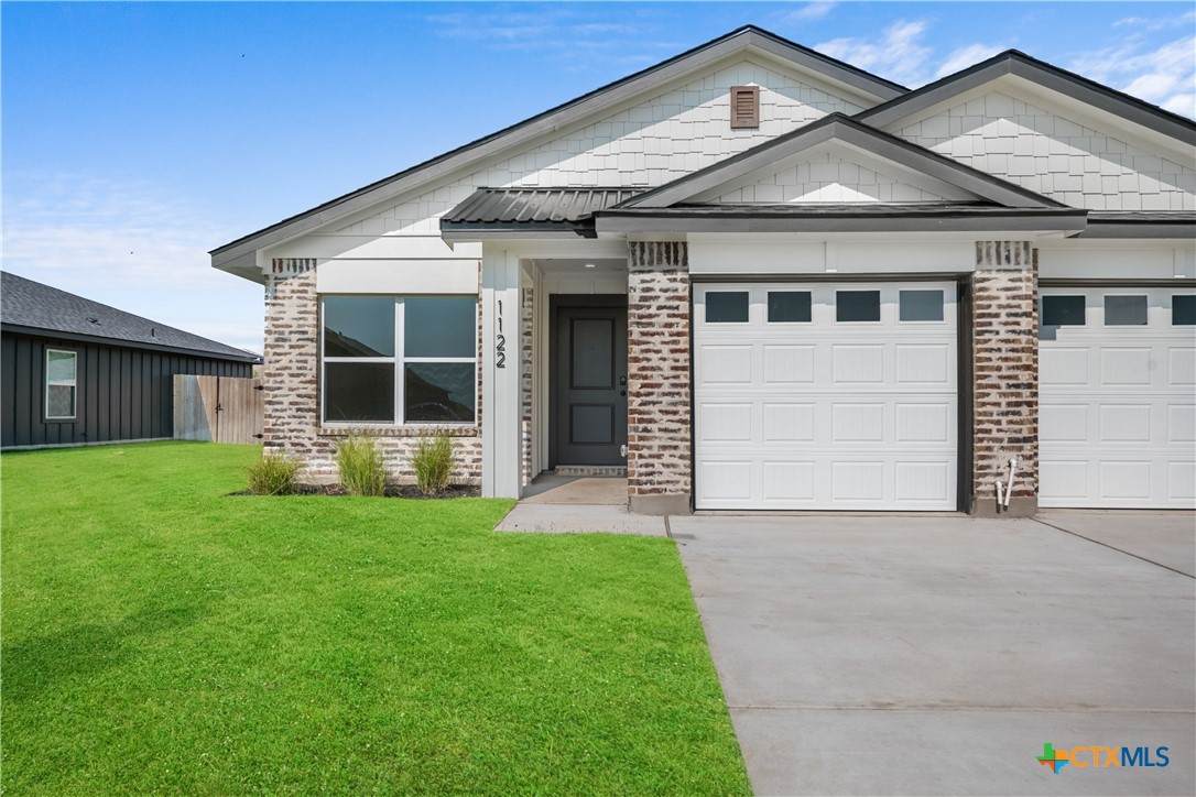 1122 College Avenue - Photo 1