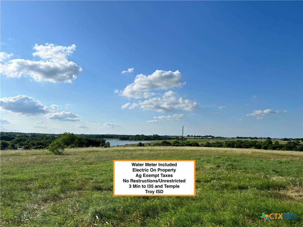 000 Pecan Road - Photo 1