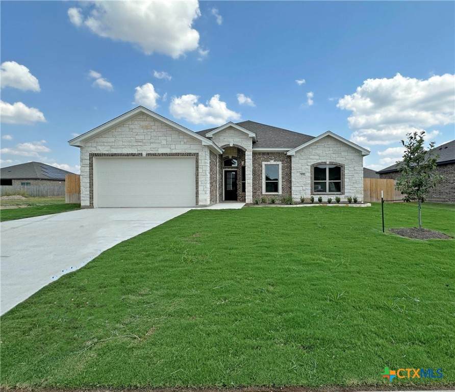 501 Magnolia Drive - Photo 1