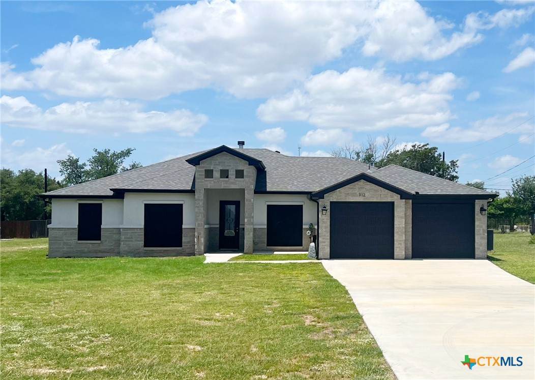 312 Sunrise Hills - Photo 1