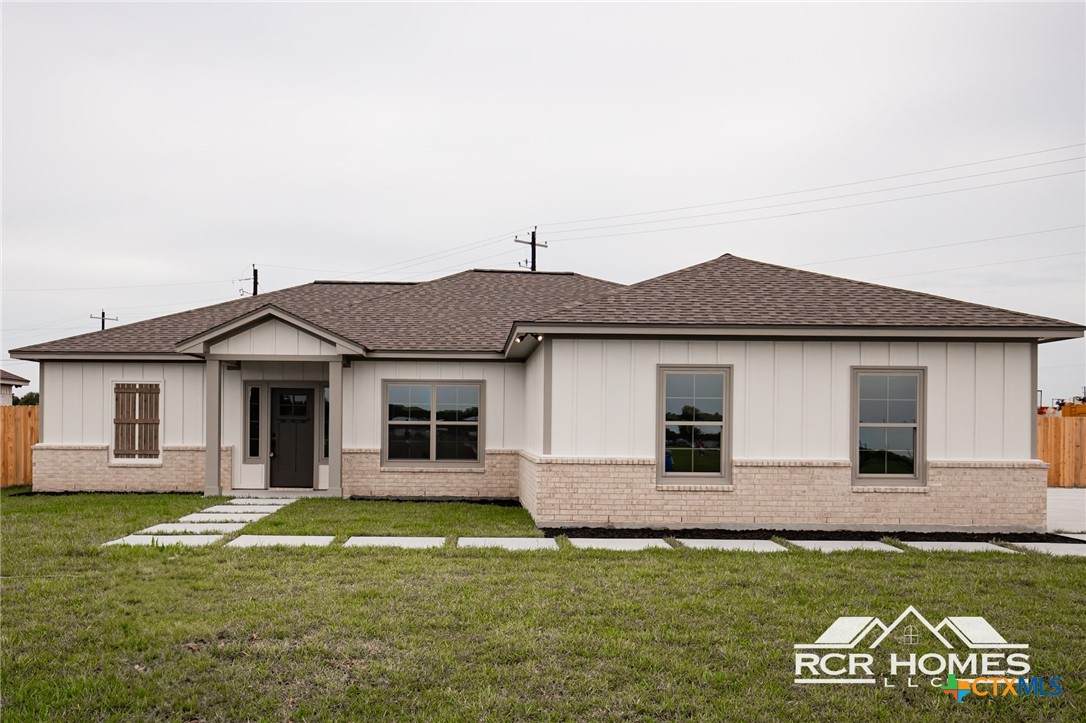 405 Turkey Lane - Photo 1